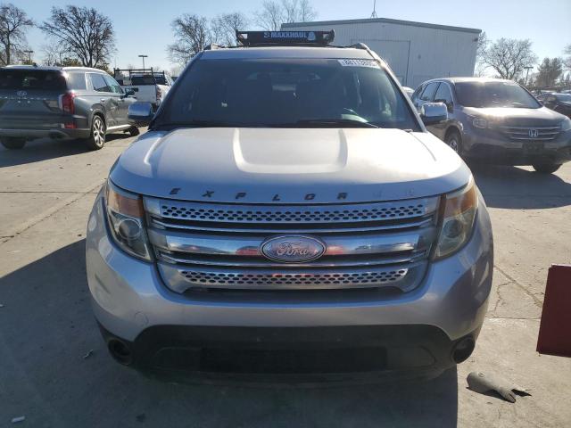  FORD EXPLORER 2013 Серебристый