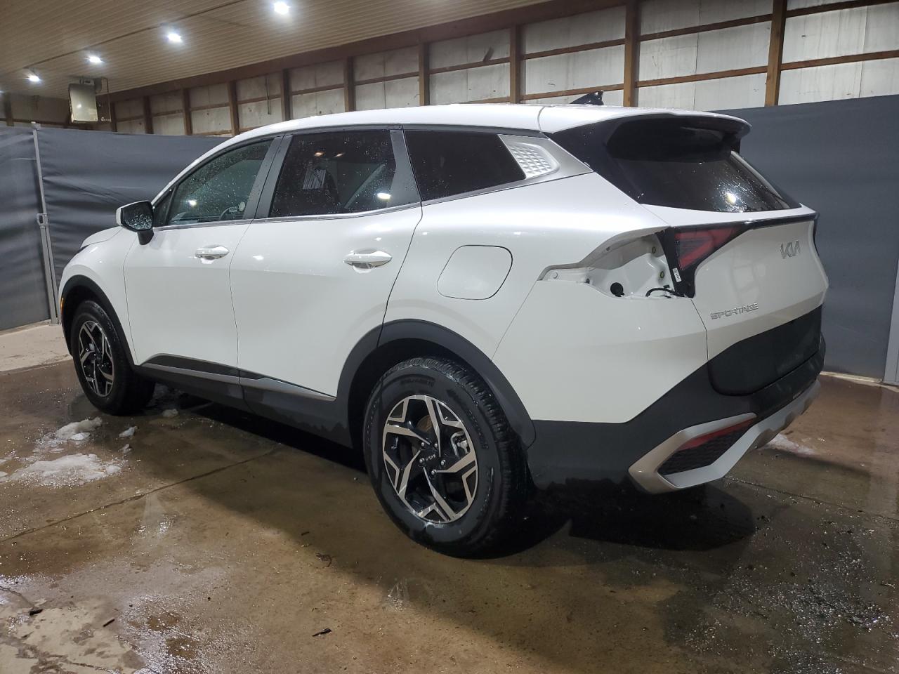 2024 Kia Sportage - Image 2