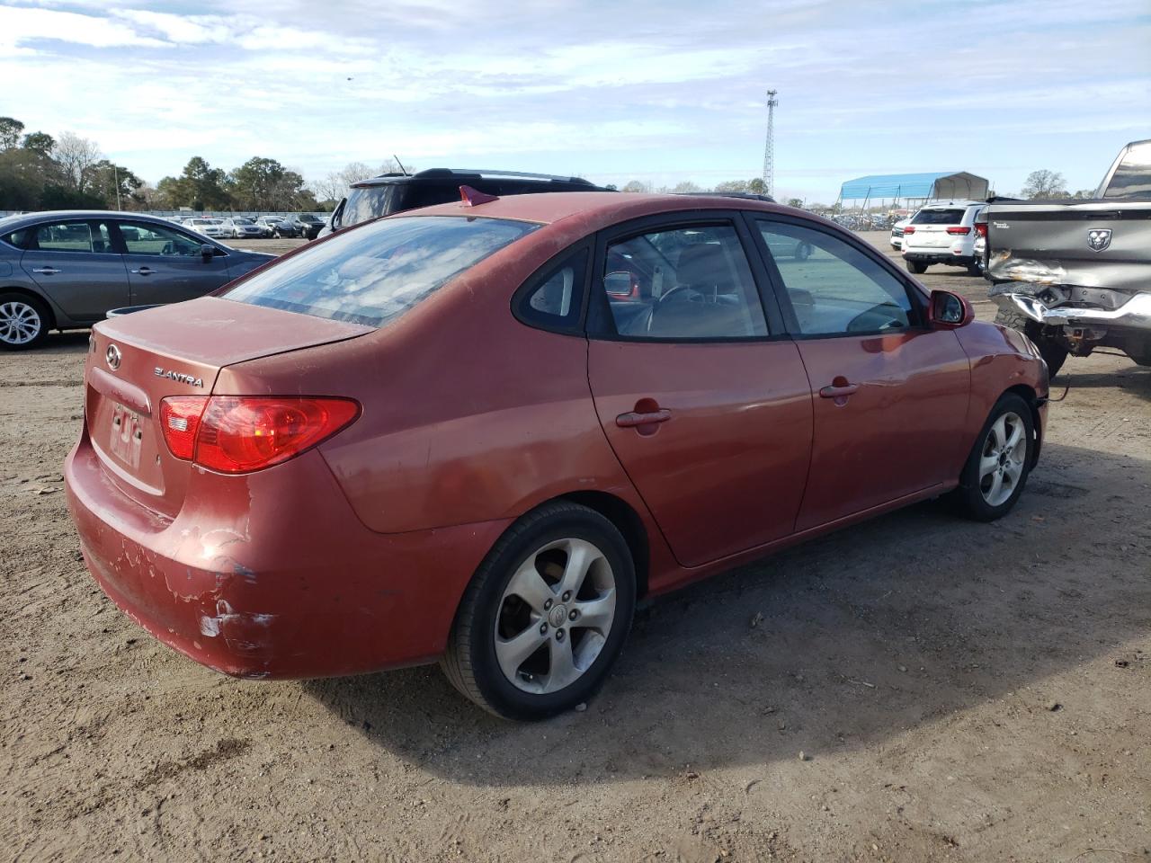 2009 Hyundai Elantra - Image 3
