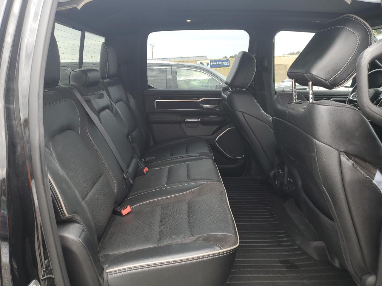 2022 RAM 1500 - Image 10