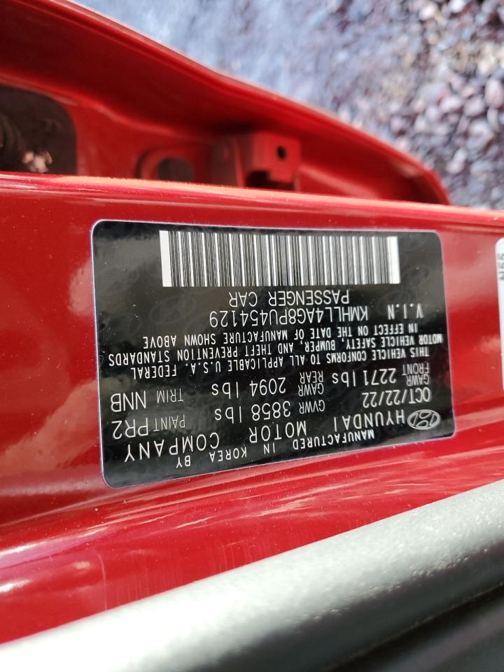 2023 Hyundai Elantra - Image 12