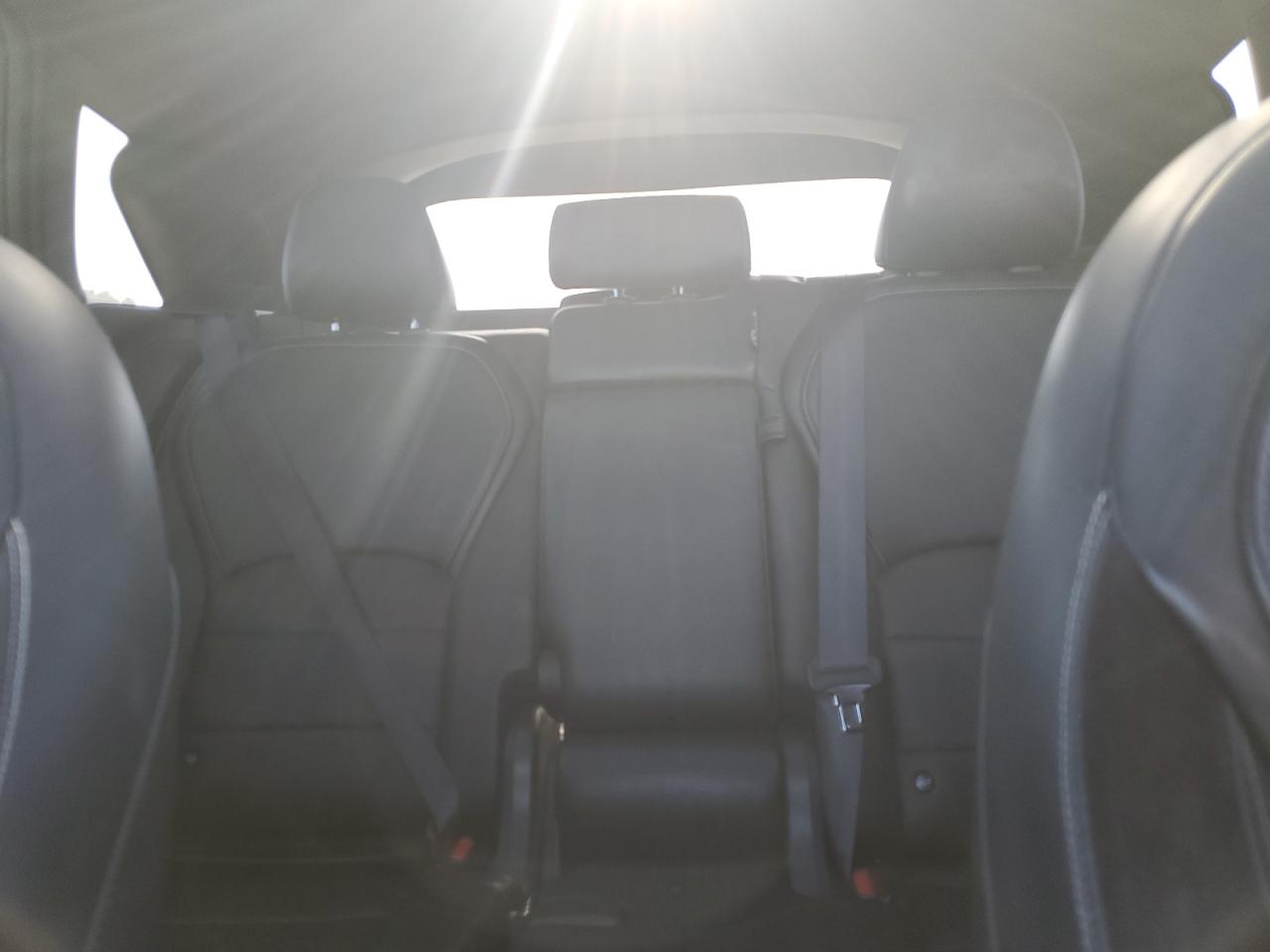2019 Infiniti QX50 - Image 10