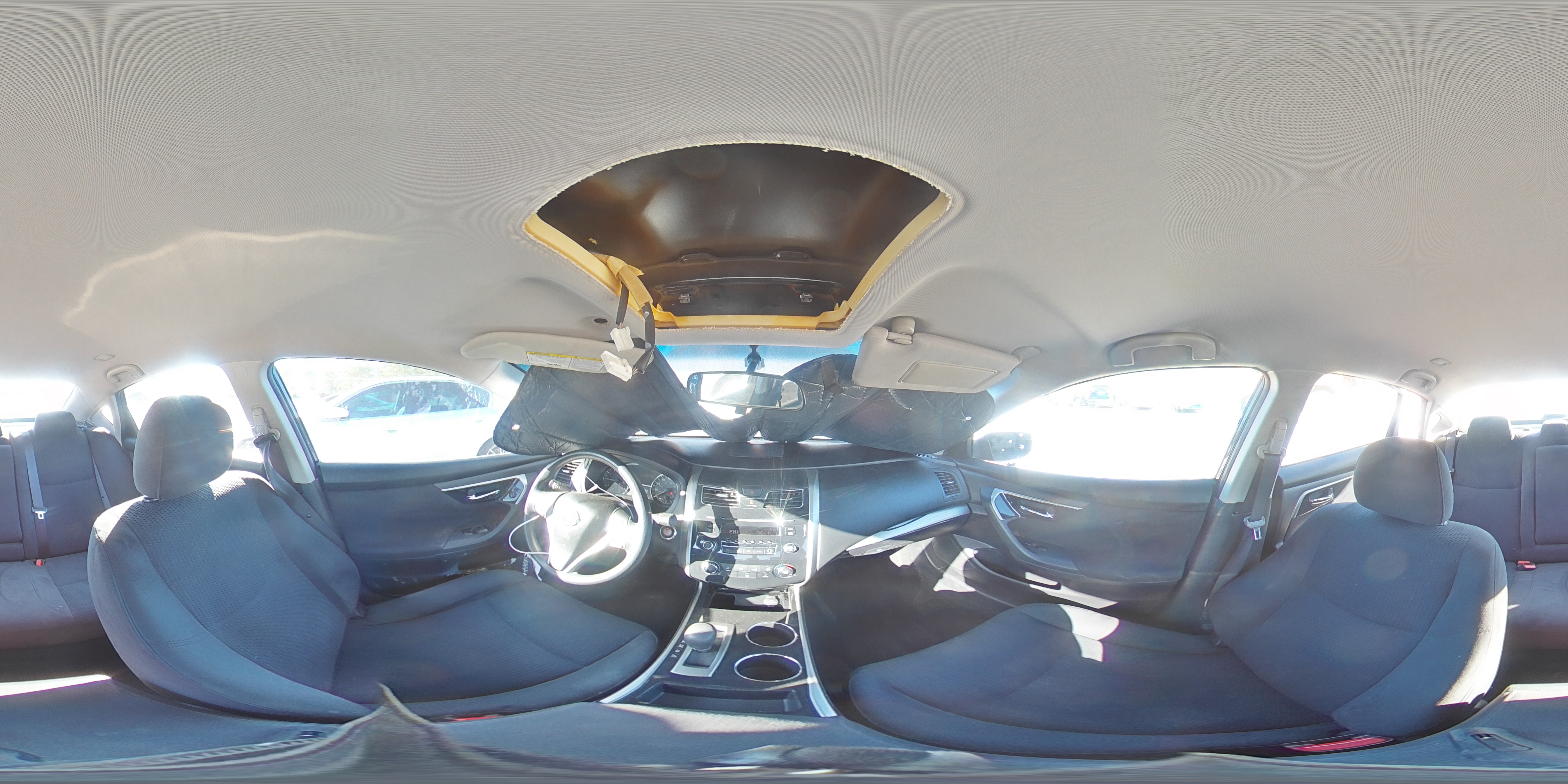 2014 Nissan Altima - Image 15