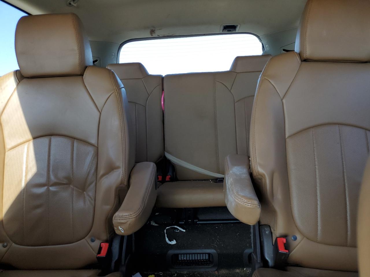 2016 Buick Enclave - Image 10