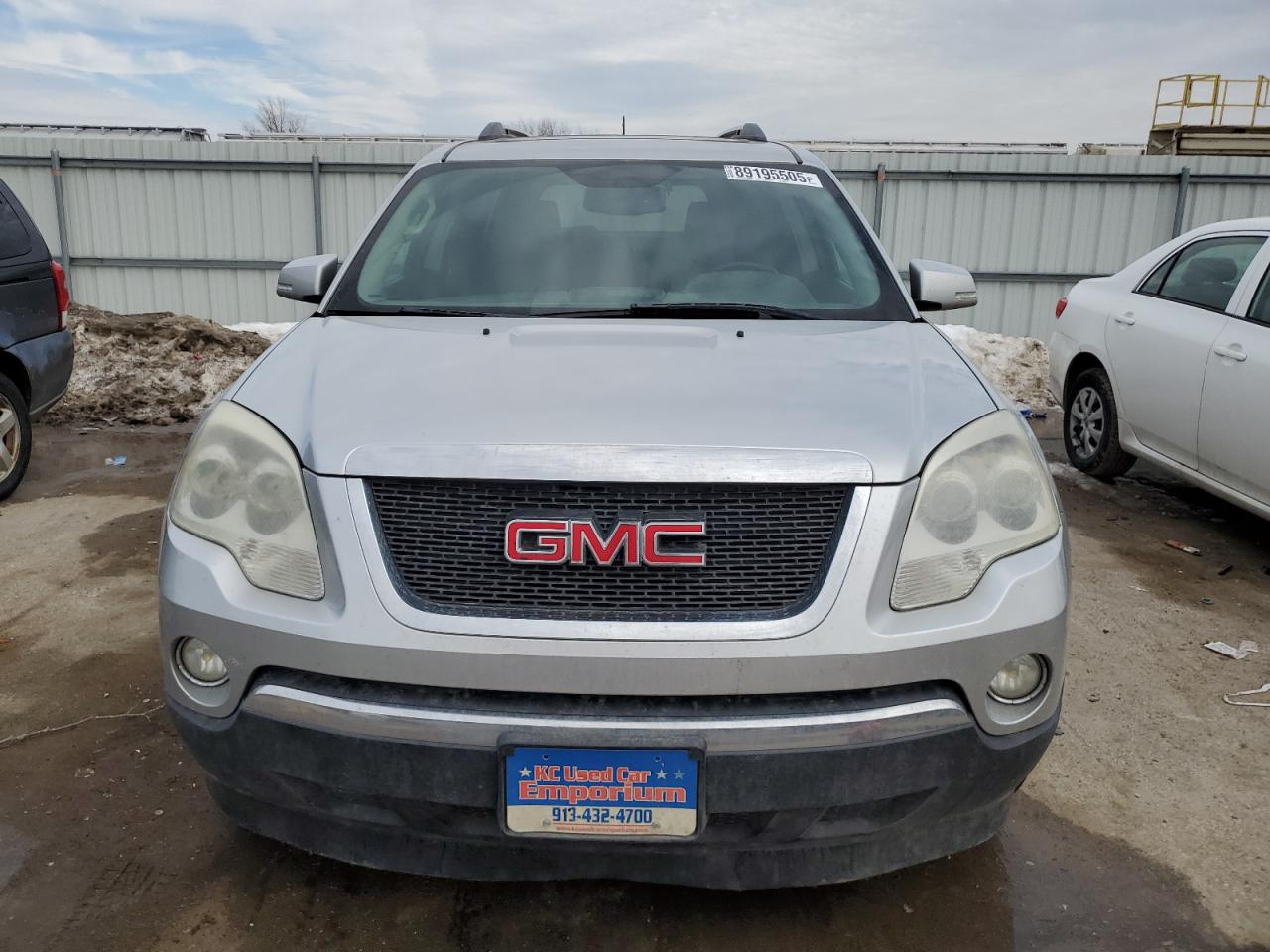 2012 GMC Acadia - Image 5