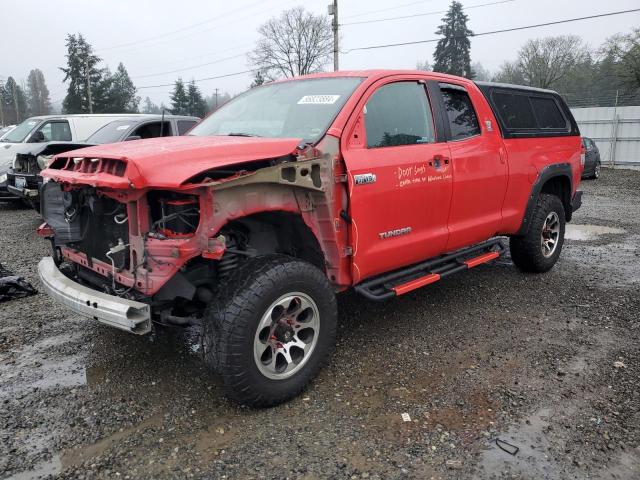  TOYOTA TUNDRA 2014 Красный