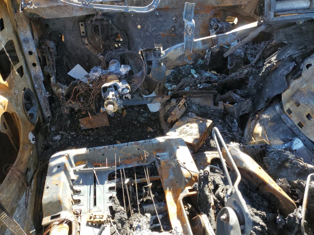 2002 Chevrolet Silverado - Image 8