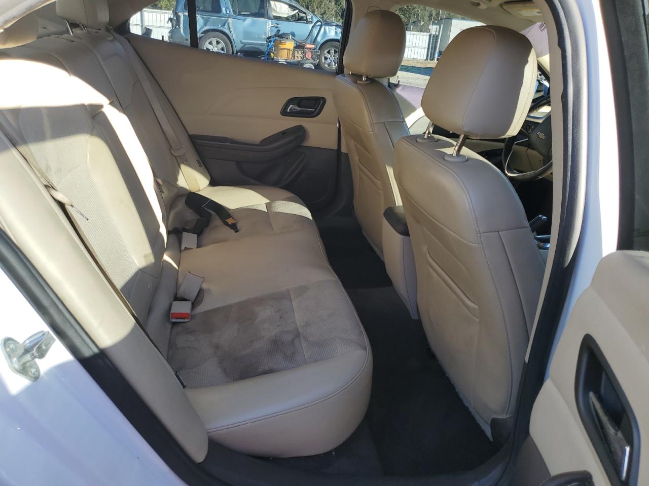 2014 Chevrolet Malibu - Image 10