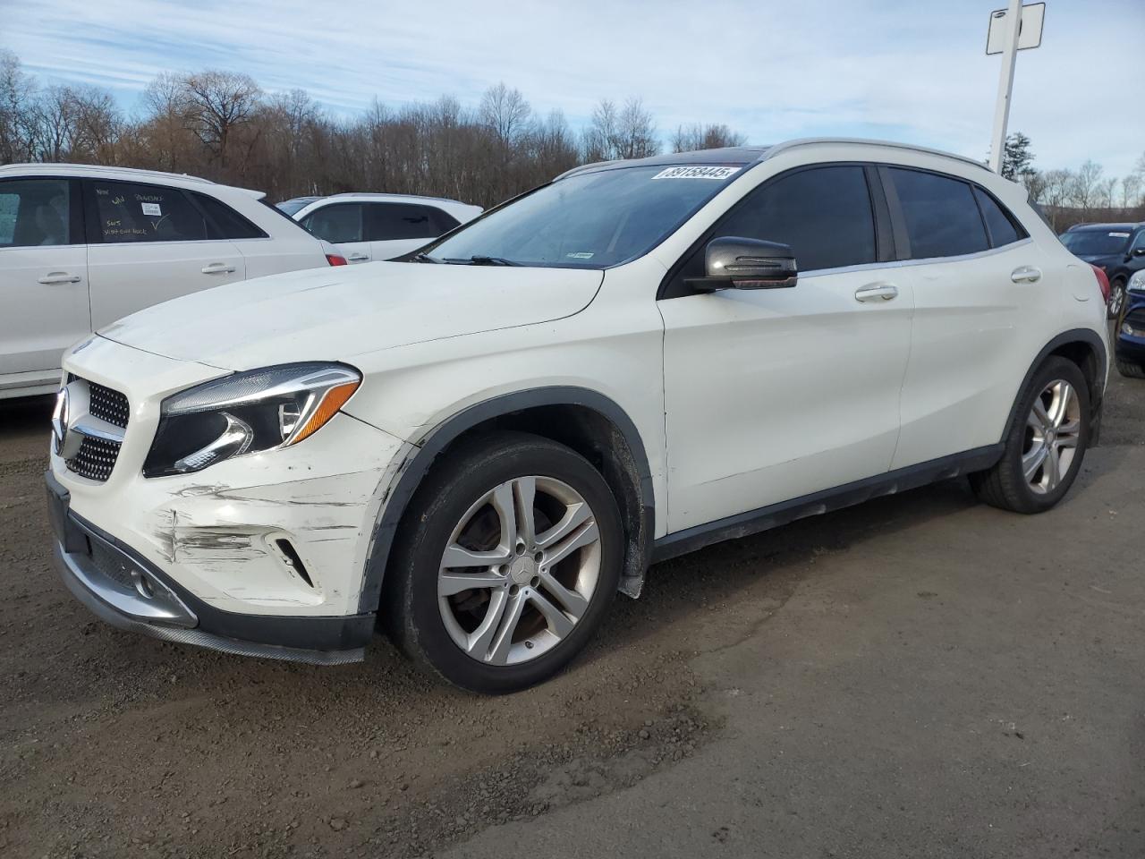 VIN WDCTG4GB0FJ152008 2015 MERCEDES-BENZ GLA-CLASS no.1