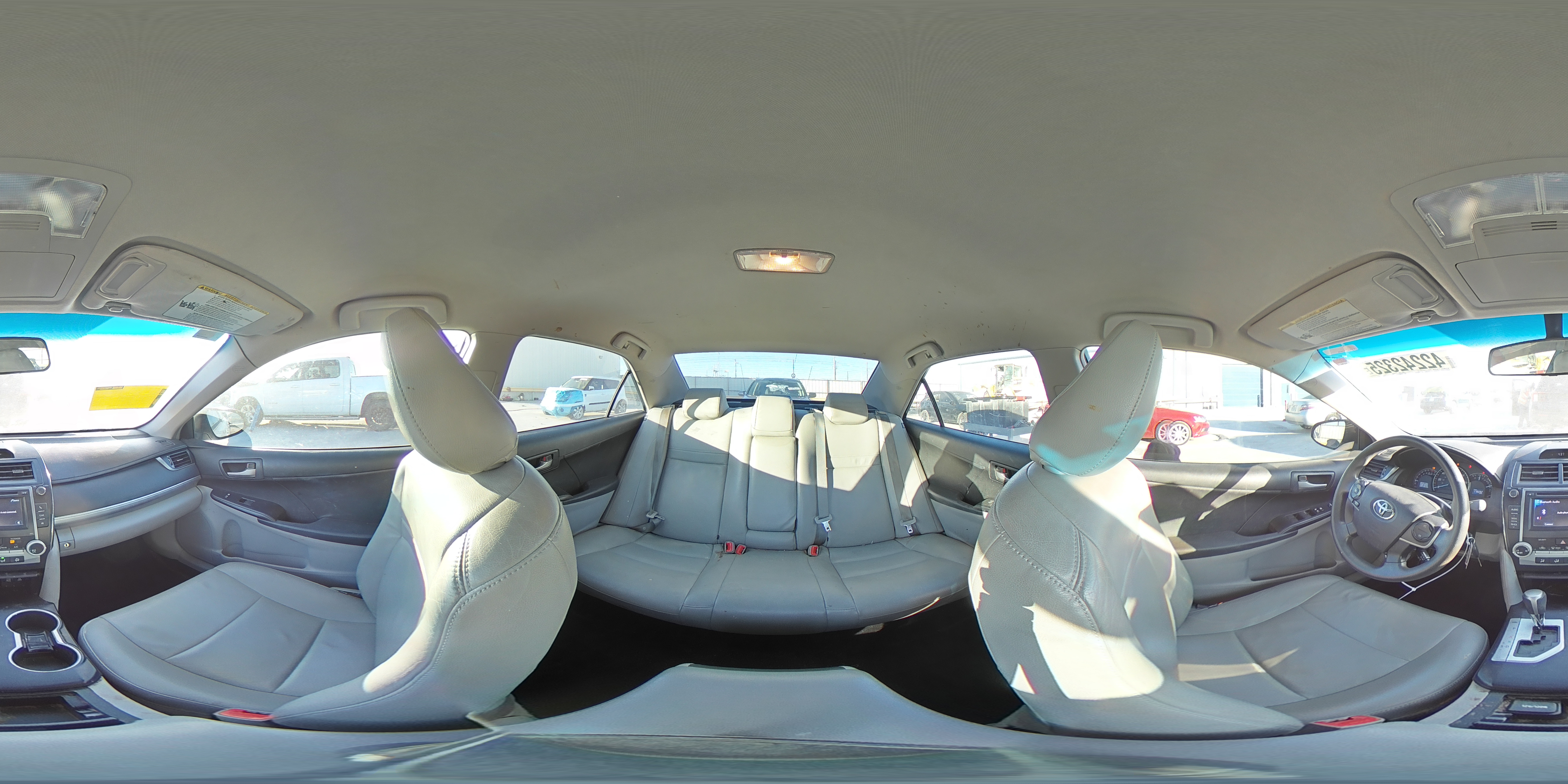 2012 Toyota Camry - Image 14