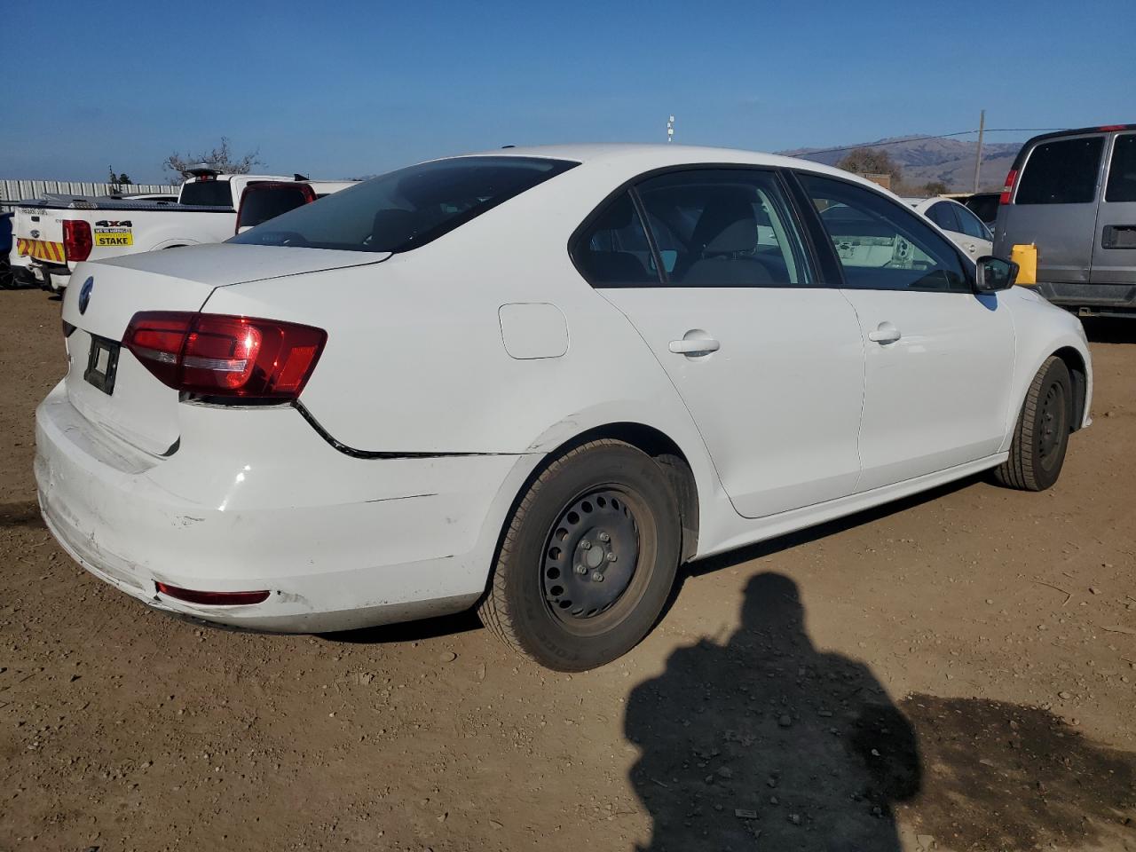 2015 Volkswagen Jetta - Image 3