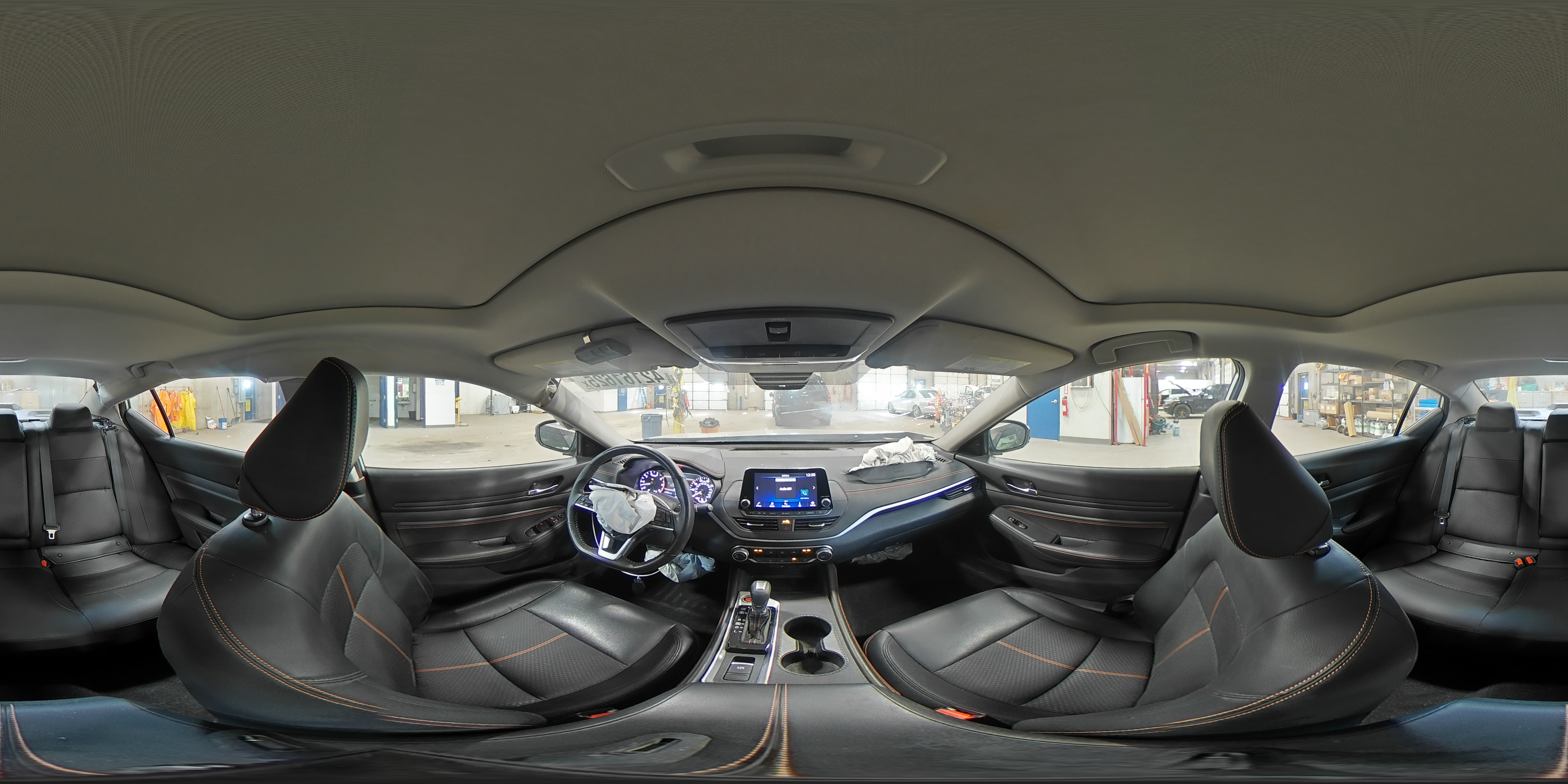 2020 Nissan Altima - Image 13