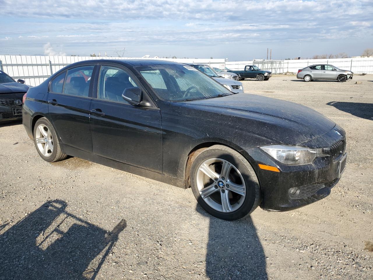 VIN WBA3D3C55EK154142 2014 BMW 3 SERIES no.4