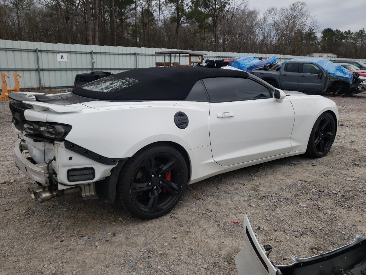 2019 Chevrolet Camaro - Image 3