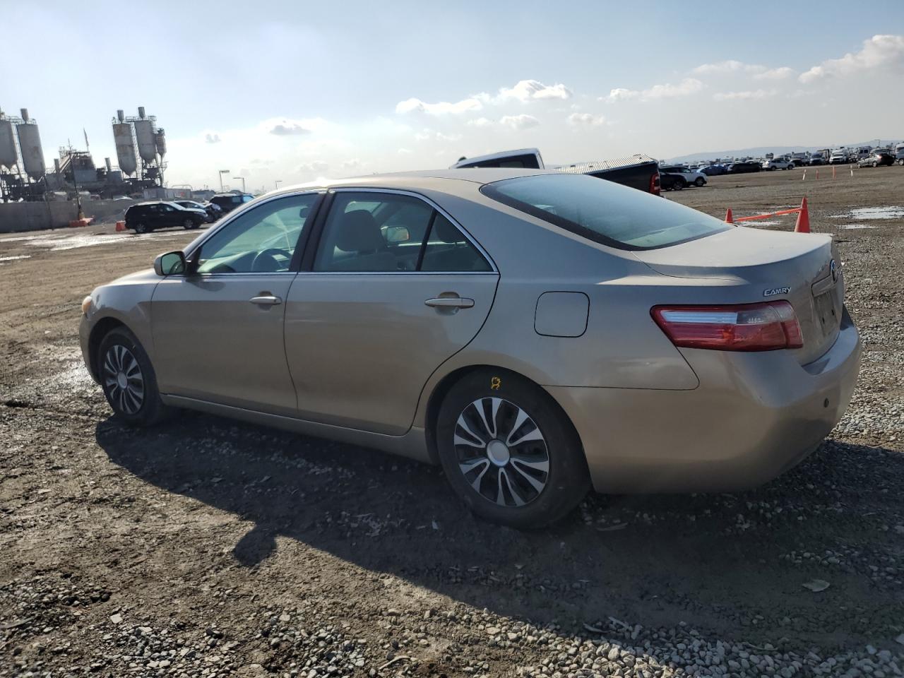 2007 Toyota Camry - Image 2