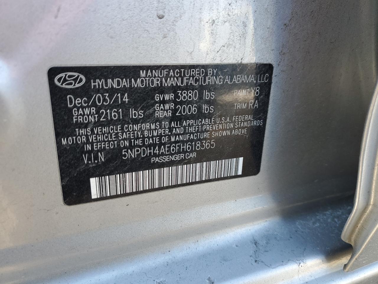 2015 Hyundai Elantra - Image 15