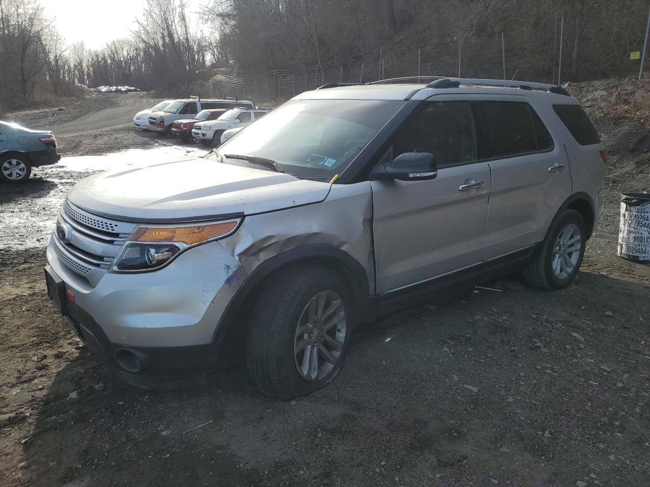 VIN 1FM5K8D84FGB78147 2015 FORD EXPLORER no.1