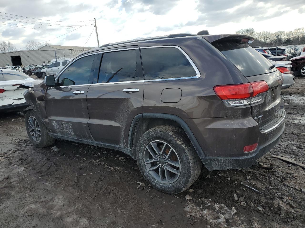 2019 Jeep Grand Cherokee - Image 2