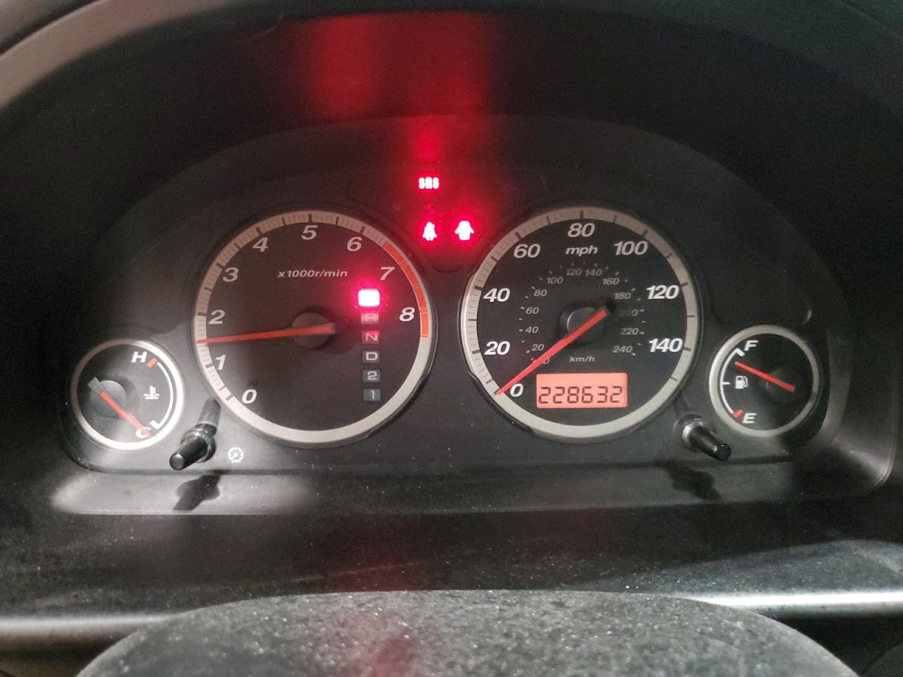 2004 Honda CR-V - Image 9