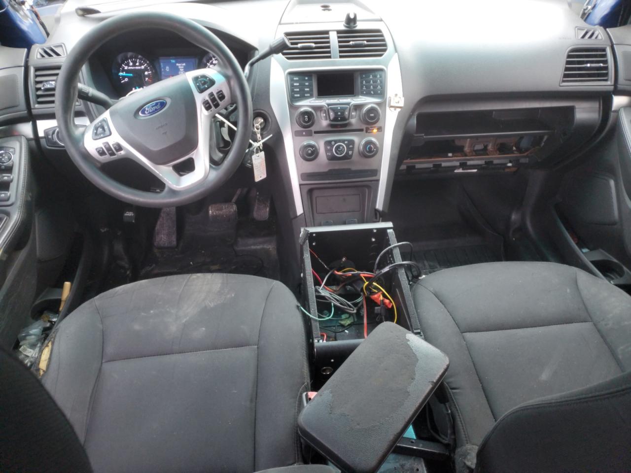 2015 Ford Explorer - Image 8