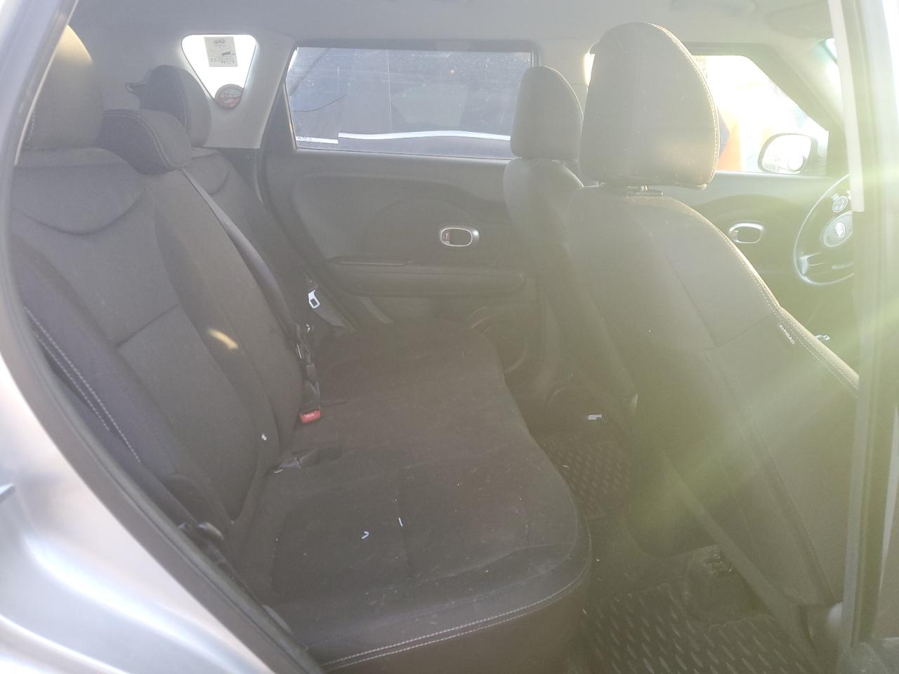 2017 Kia Soul - Image 10