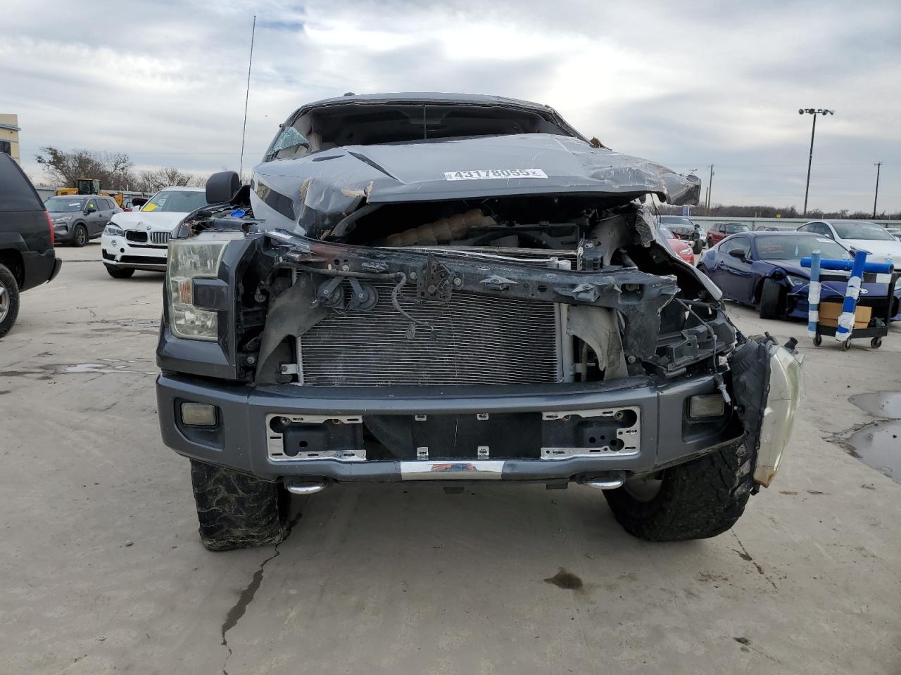 2016 Ford F-150 - Image 5