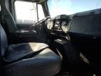 2001 International 4000 4700 للبيع في Pekin، IL - Front End