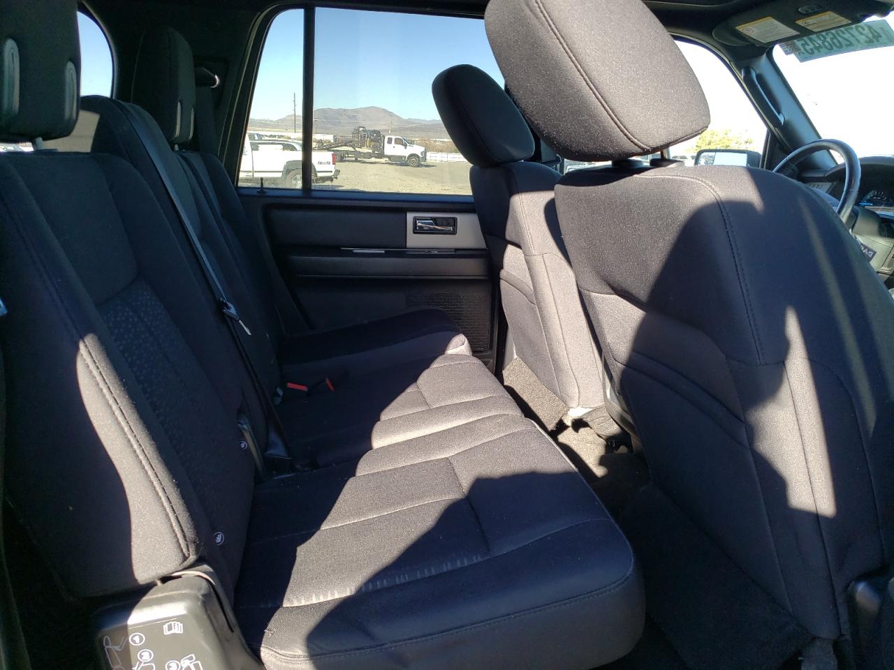 2015 Ford Expedition - Image 11