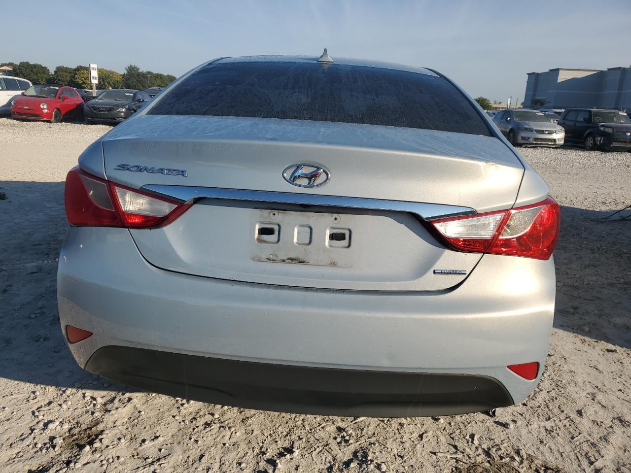 2014 Hyundai Sonata - Image 6