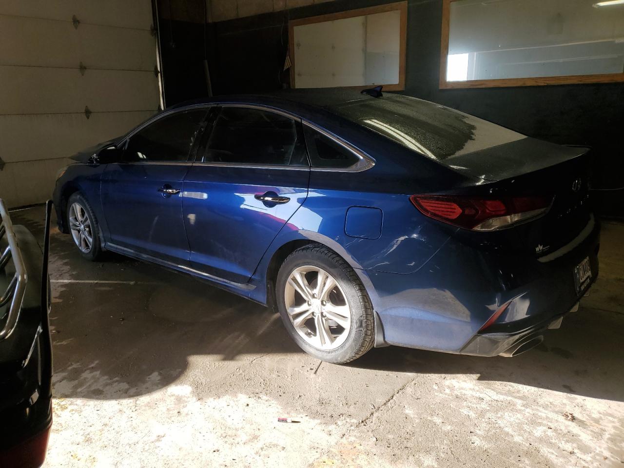 2019 Hyundai Sonata - Image 2