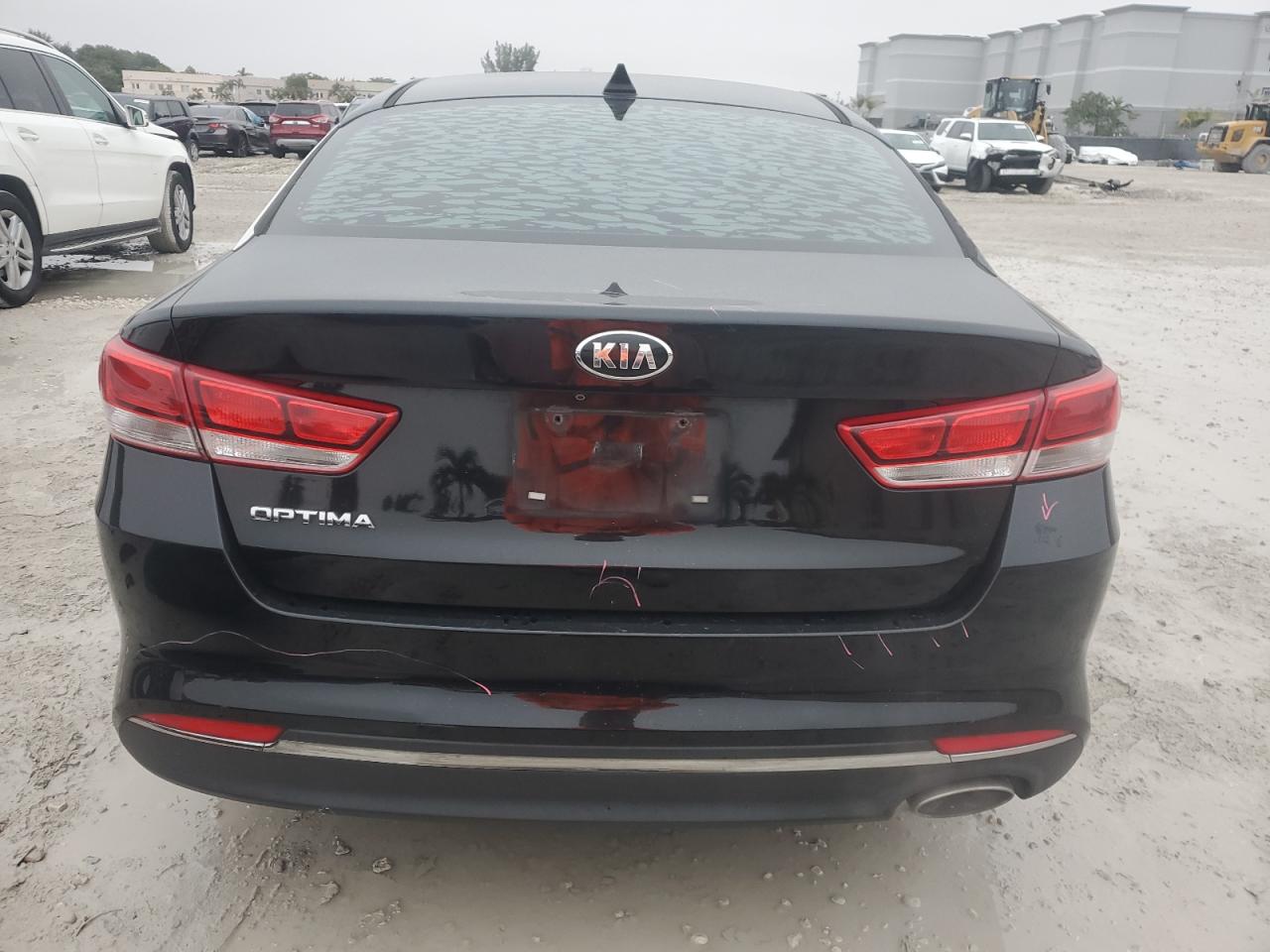 2016 Kia Optima - Image 6