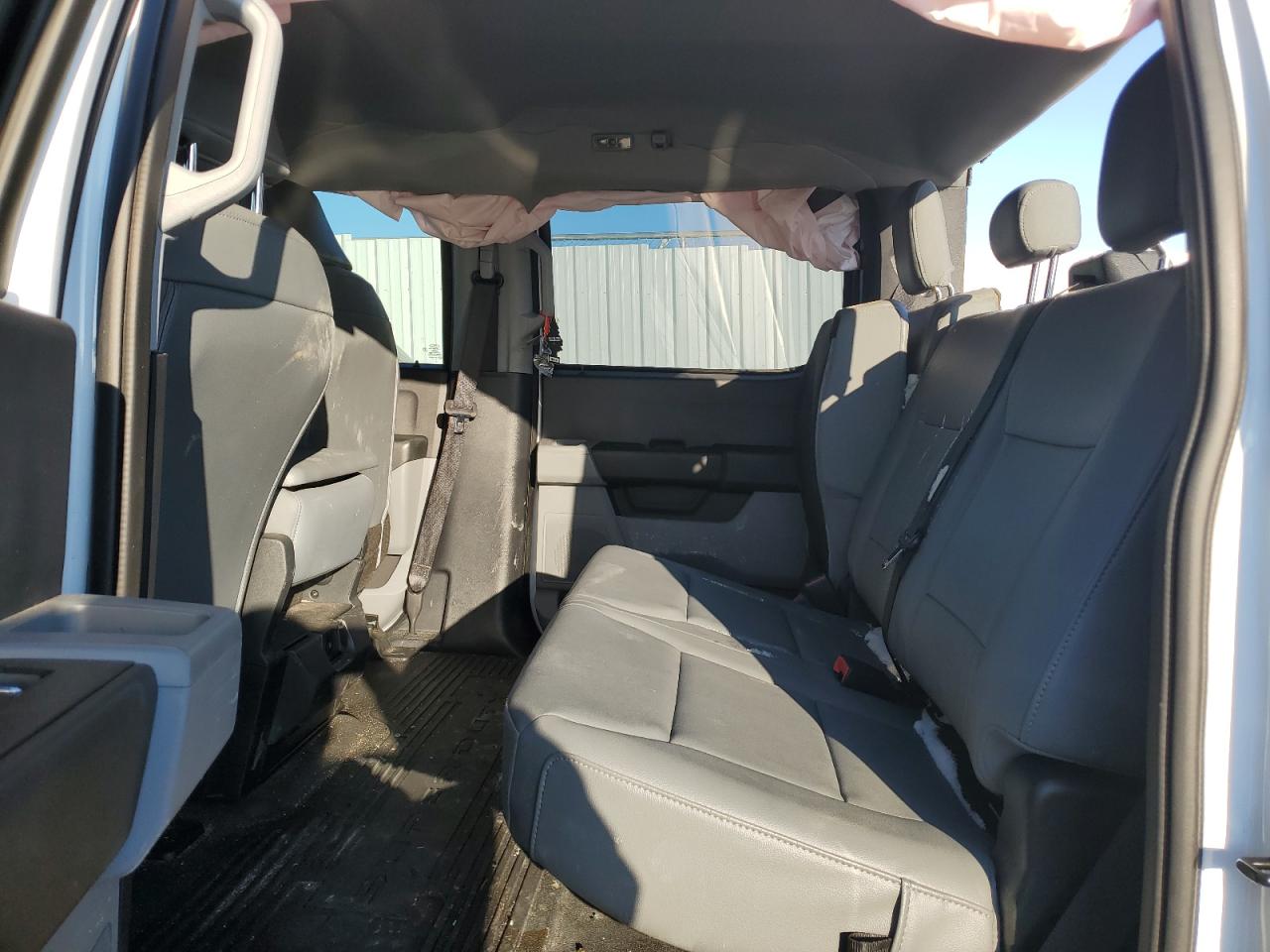 2023 Ford F250 - Image 10