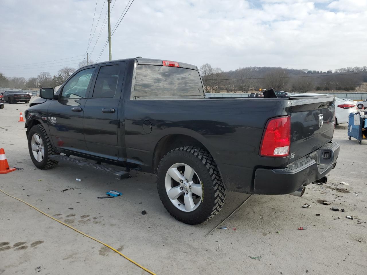 2015 RAM 1500 - Image 2