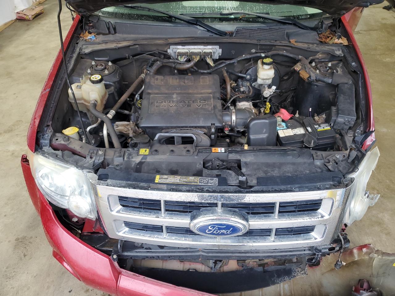 2011 Ford Escape - Image 13