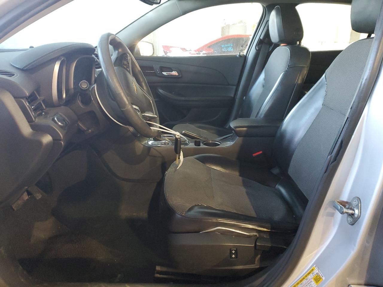 2016 Chevrolet Malibu - Image 7