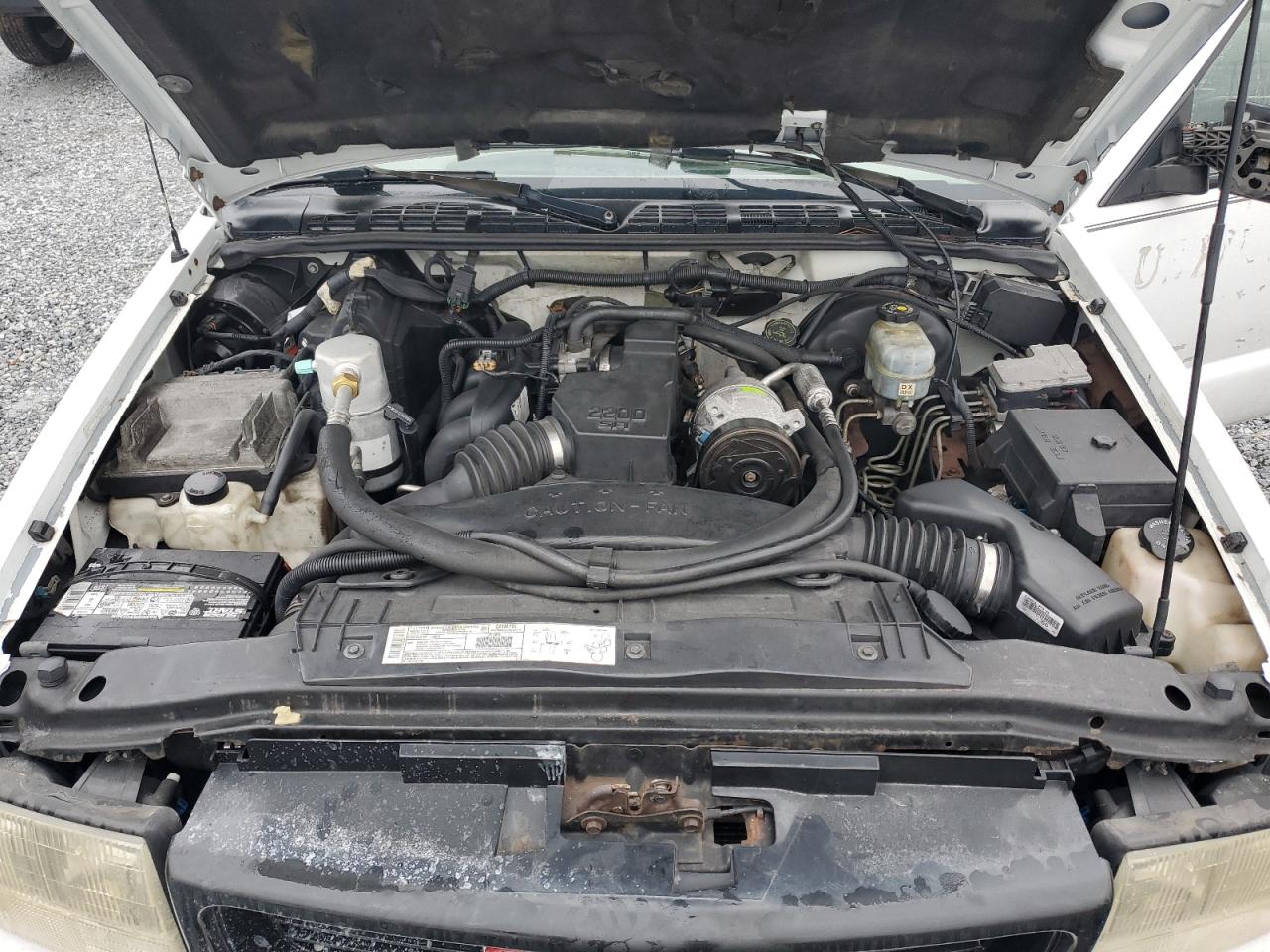 2001 GMC Sonoma - Image 11