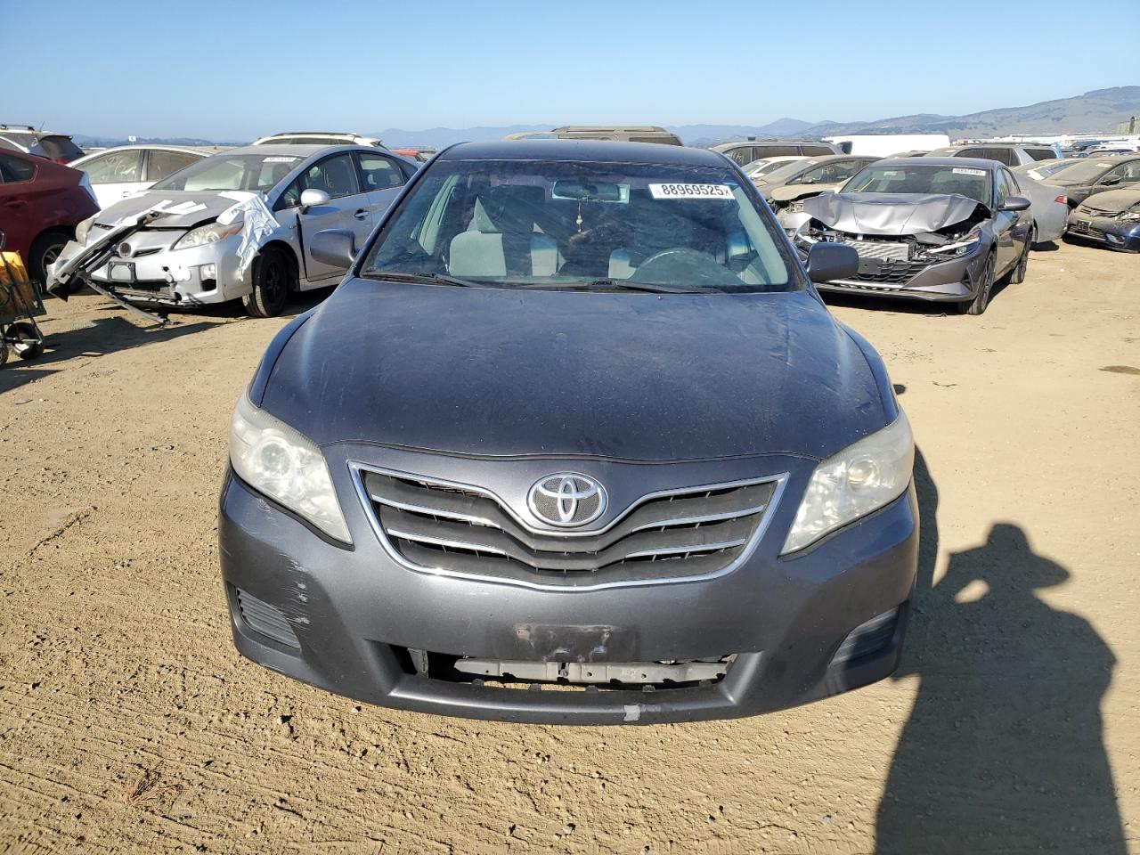2010 Toyota Camry - Image 5