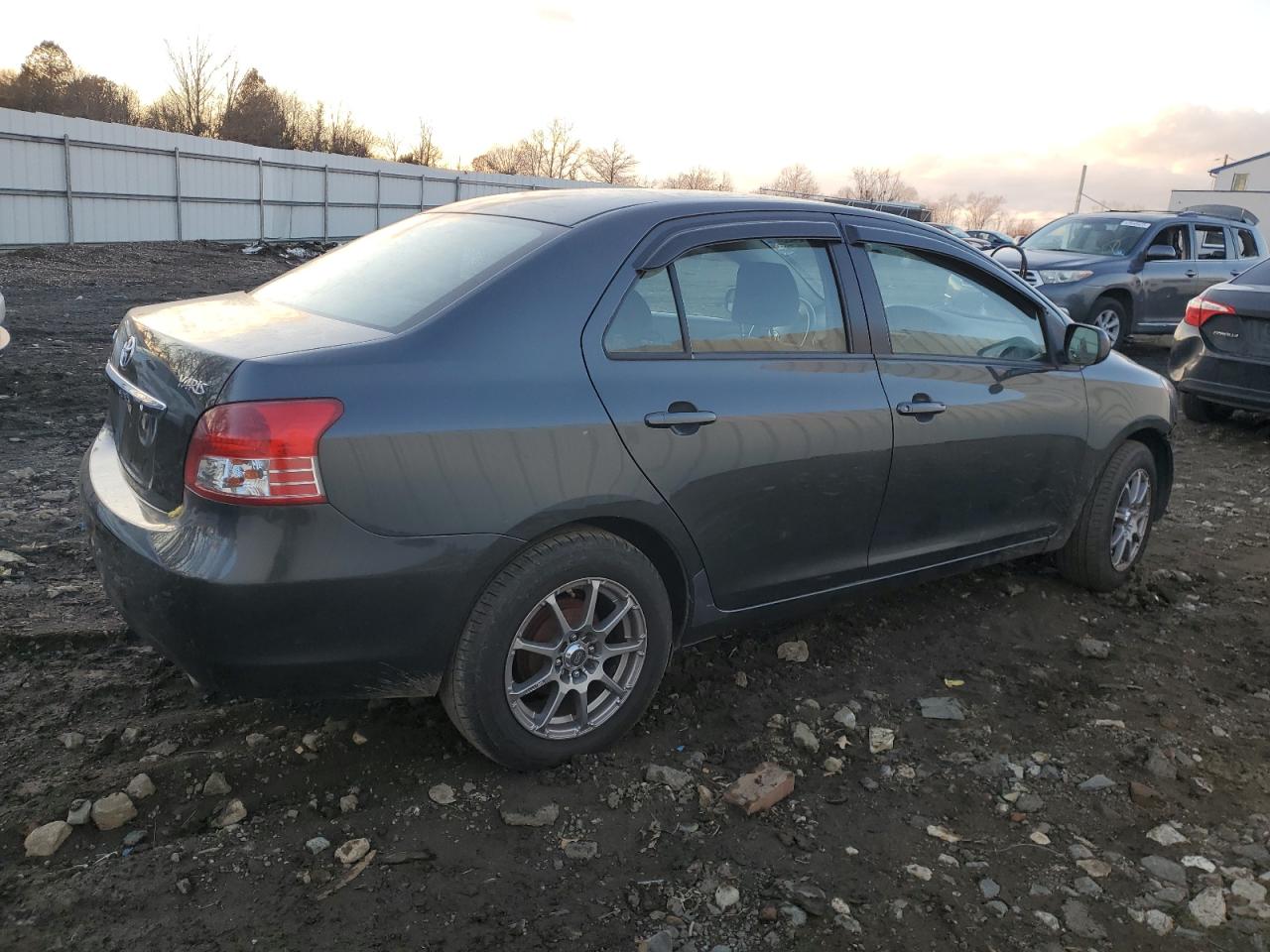 2008 Toyota Yaris - Image 3
