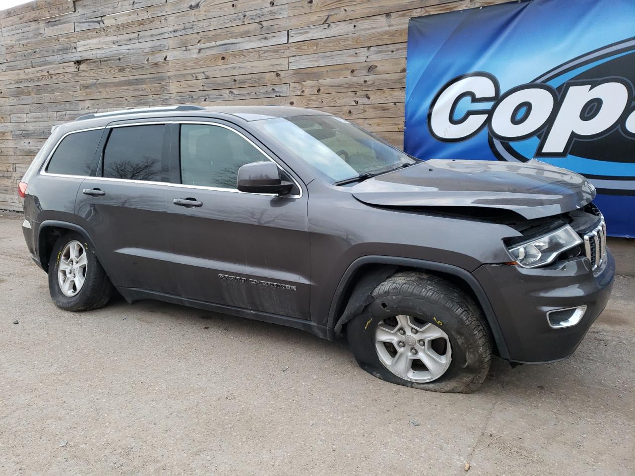 2017 Jeep Grand Cherokee - Image 4