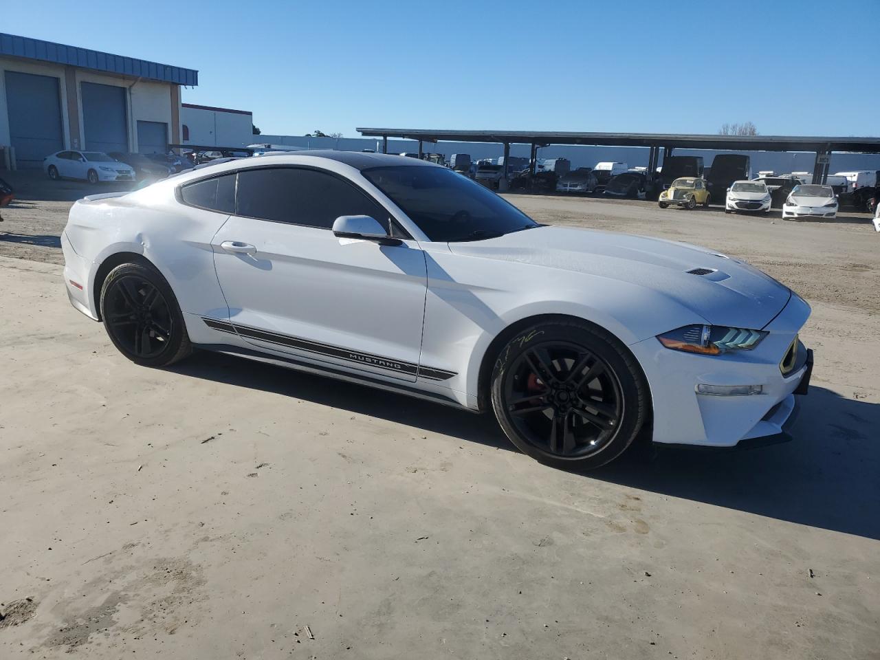 2019 Ford Mustang - Image 4
