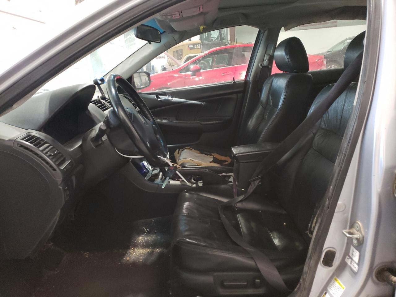 2005 Honda Accord - Image 7