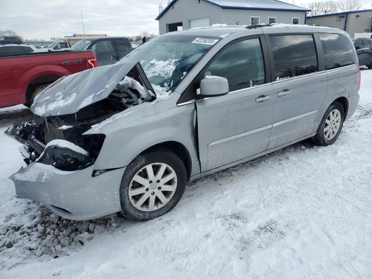 2015 Chrysler Town & Country - Image 1