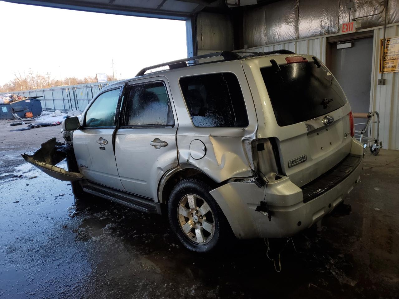 2009 Ford Escape - Image 2