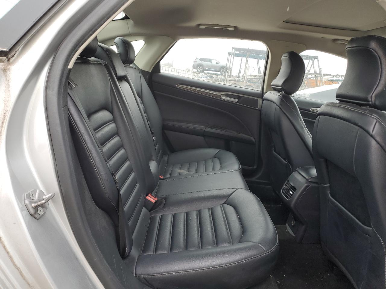 2019 Ford Fusion - Image 10