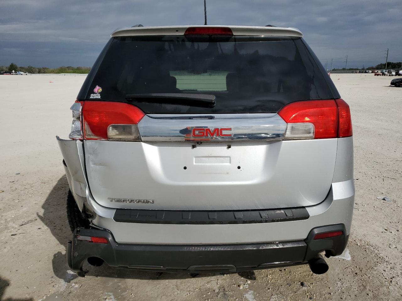 2015 GMC Terrain - Image 6