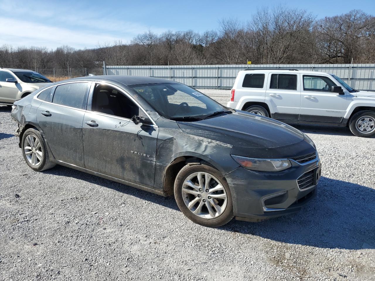 2016 Chevrolet Malibu - Image 4