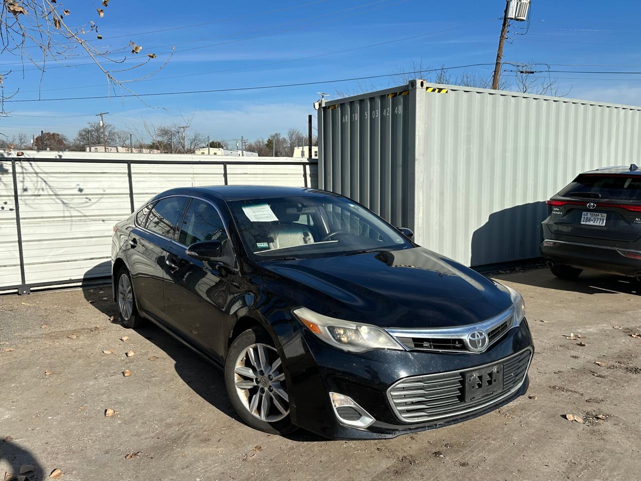 2013 TOYOTA AVALON