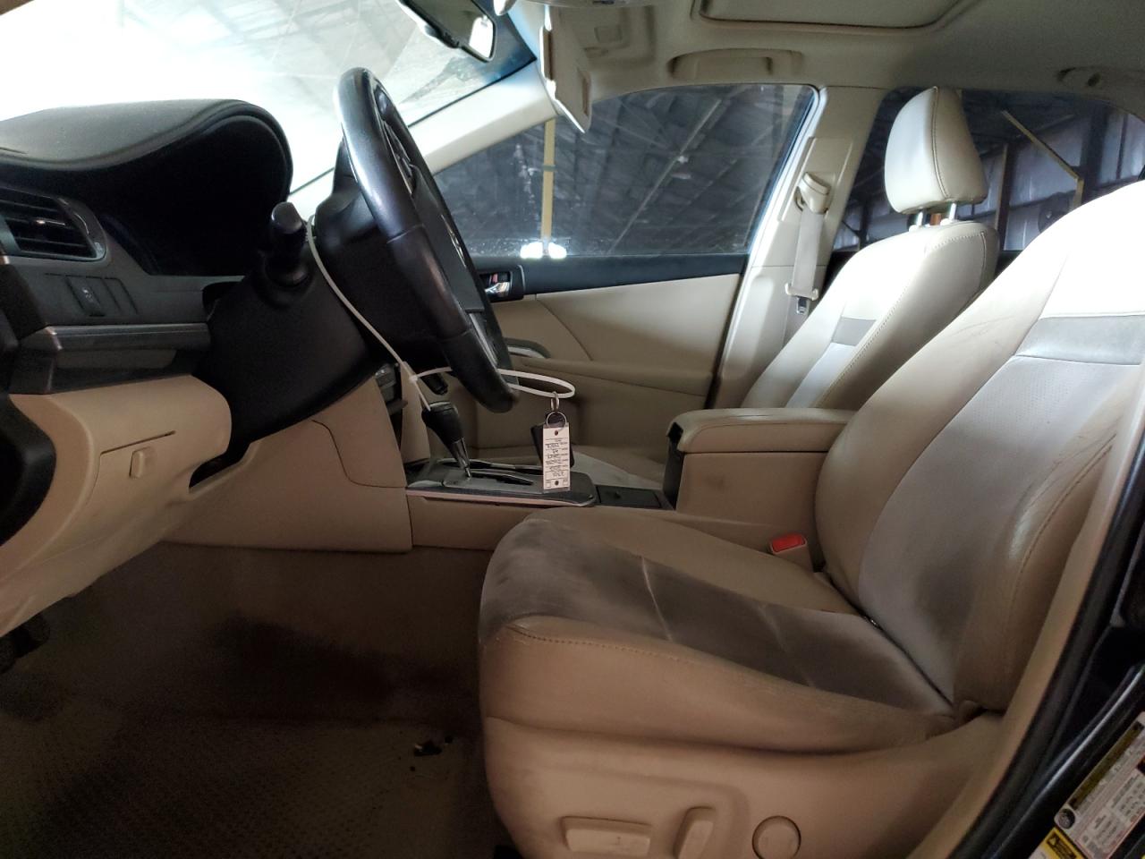 2012 Toyota Camry - Image 7