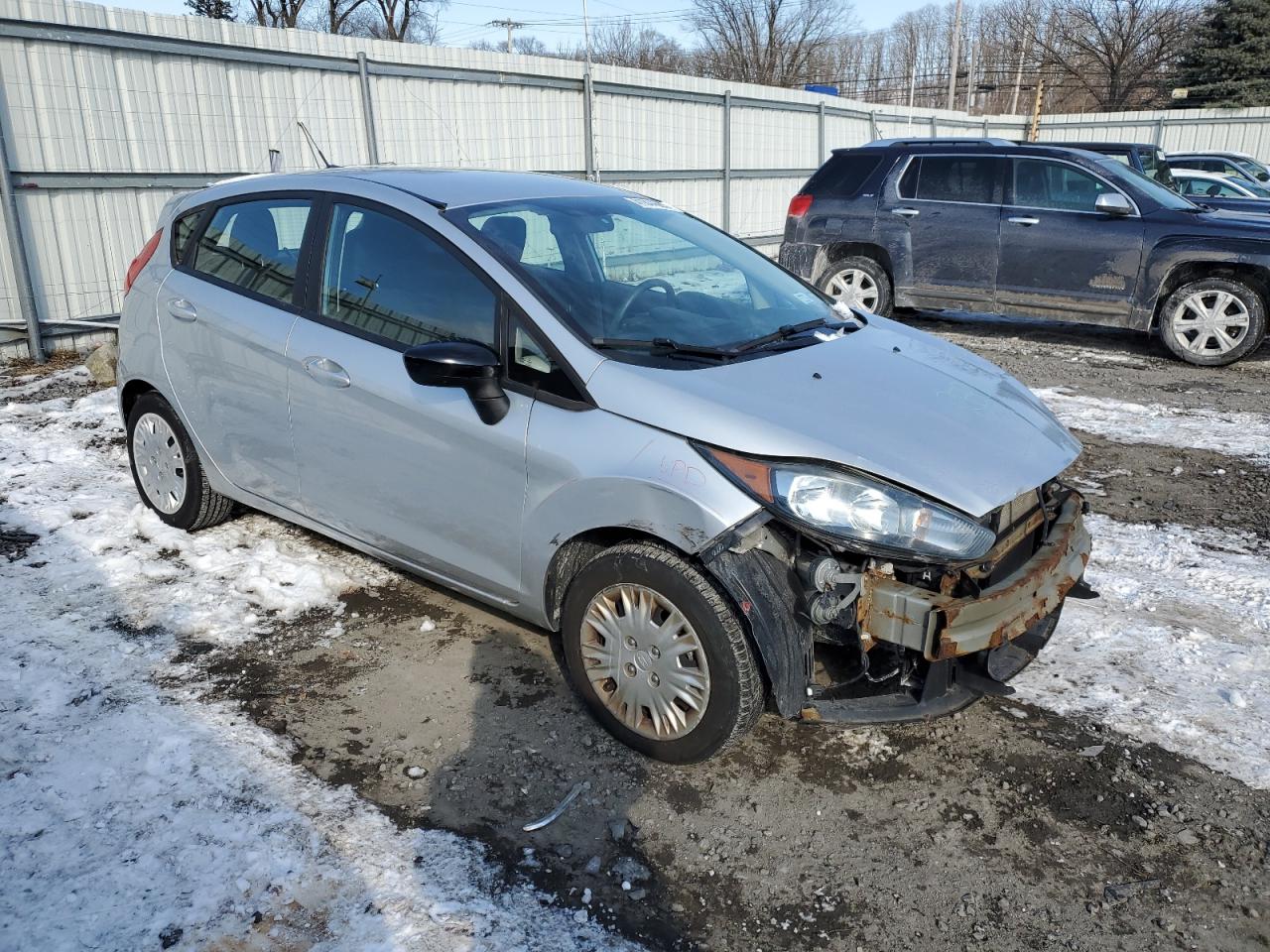 2015 Ford Fiesta - Image 4