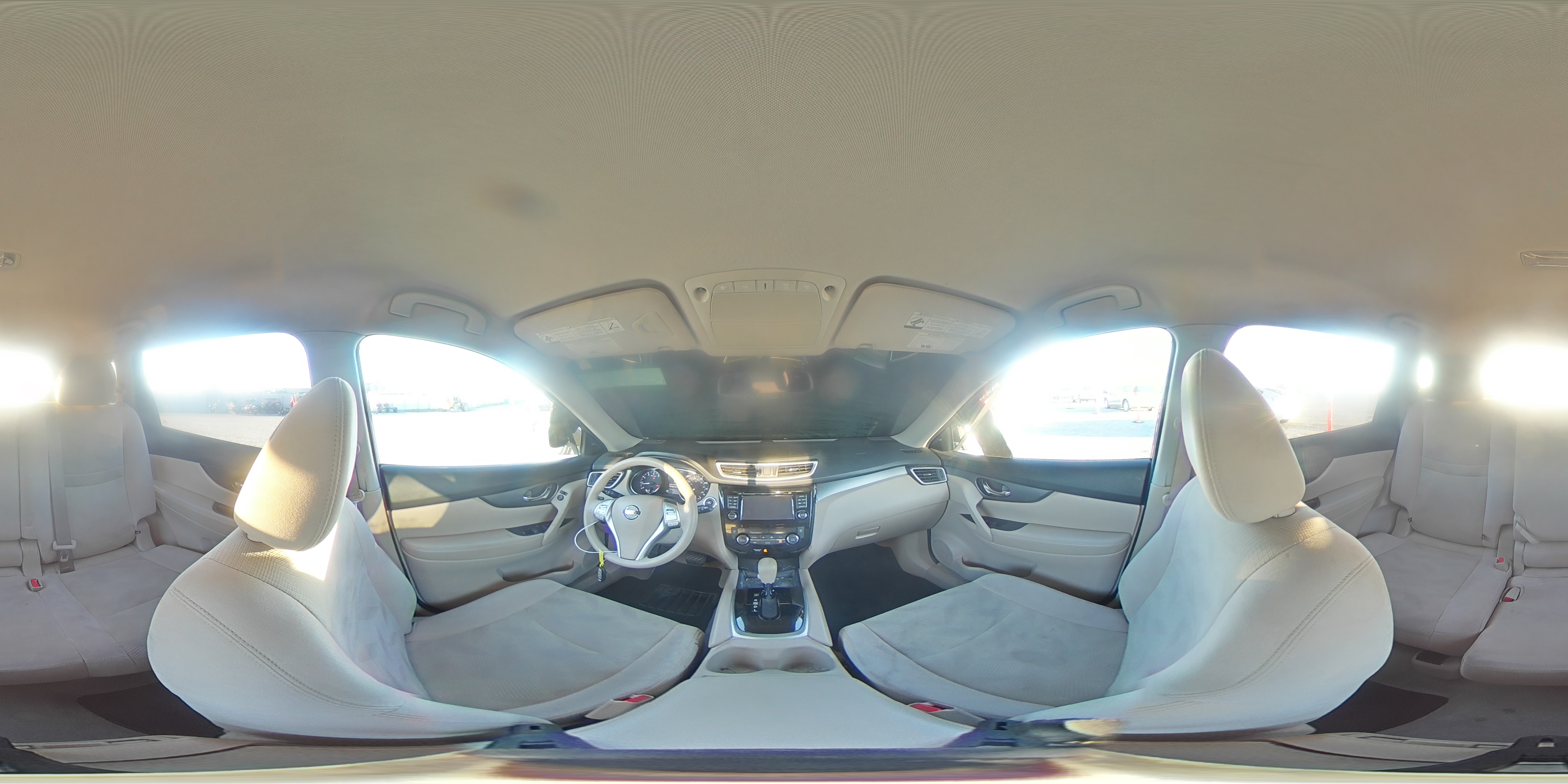 2015 Nissan Rogue - Image 14